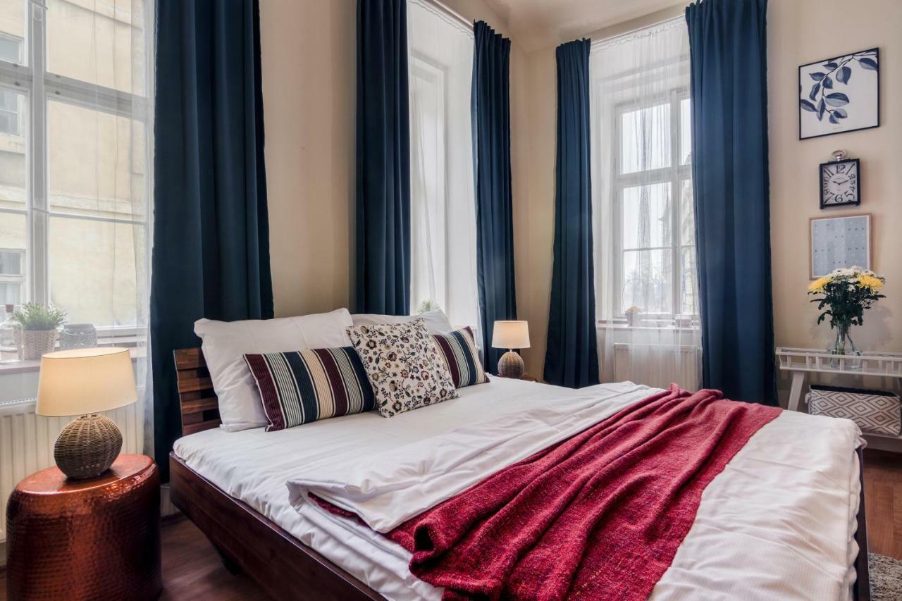 Prague Apt Near Charles Bridge By Michal&Friends Εξωτερικό φωτογραφία