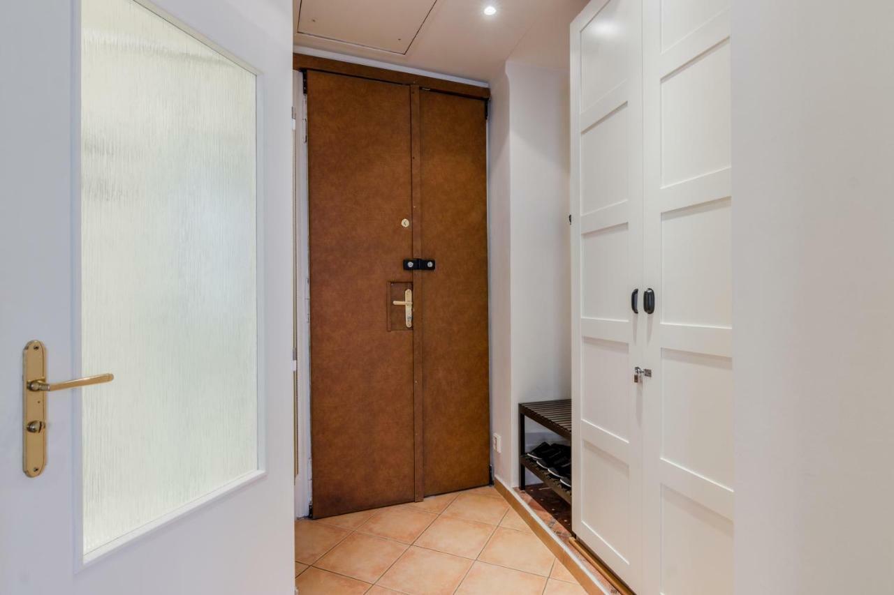 Prague Apt Near Charles Bridge By Michal&Friends Εξωτερικό φωτογραφία