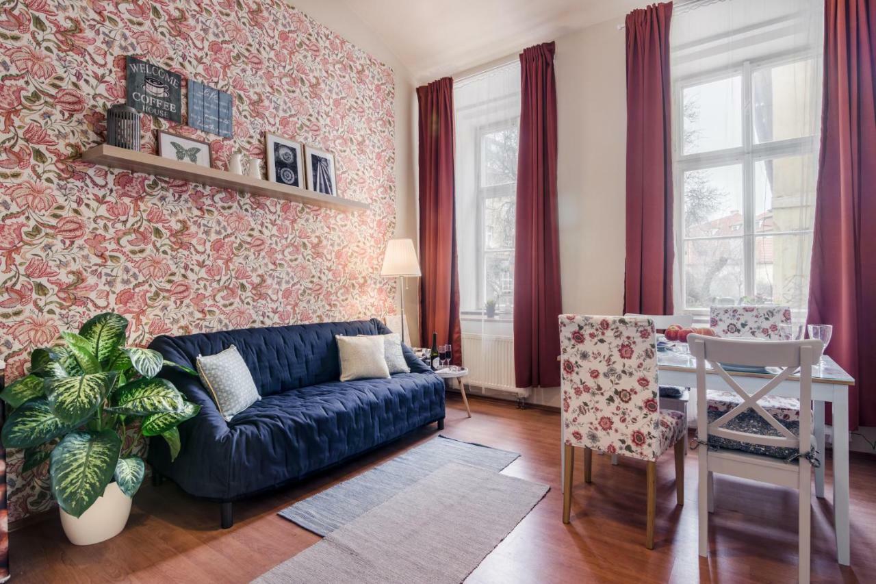 Prague Apt Near Charles Bridge By Michal&Friends Εξωτερικό φωτογραφία